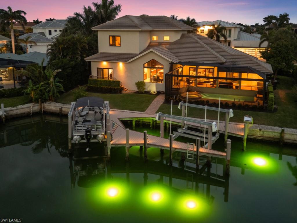 MARCO BEACH - Residential