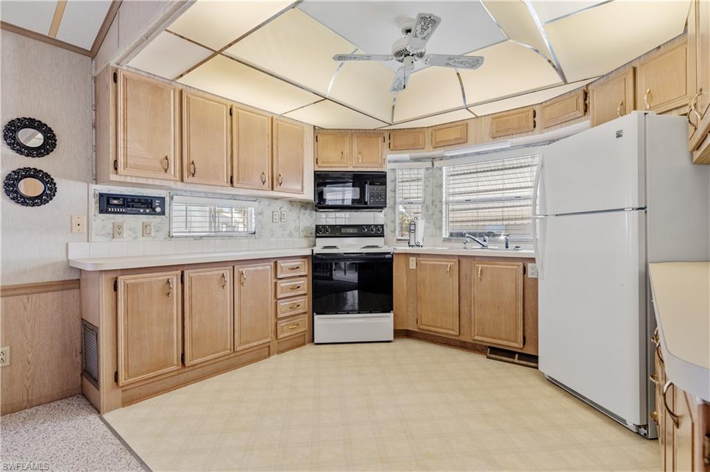 FOUNTAIN VIEW RV RESORT - Residential