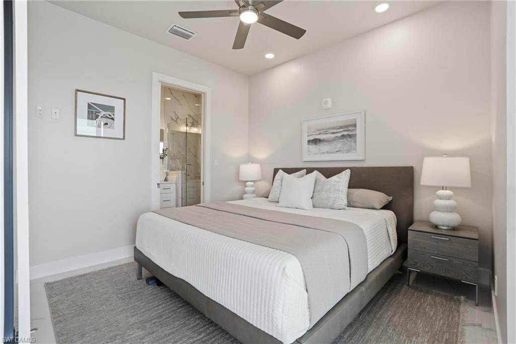 ISLAND SHORES - Residential