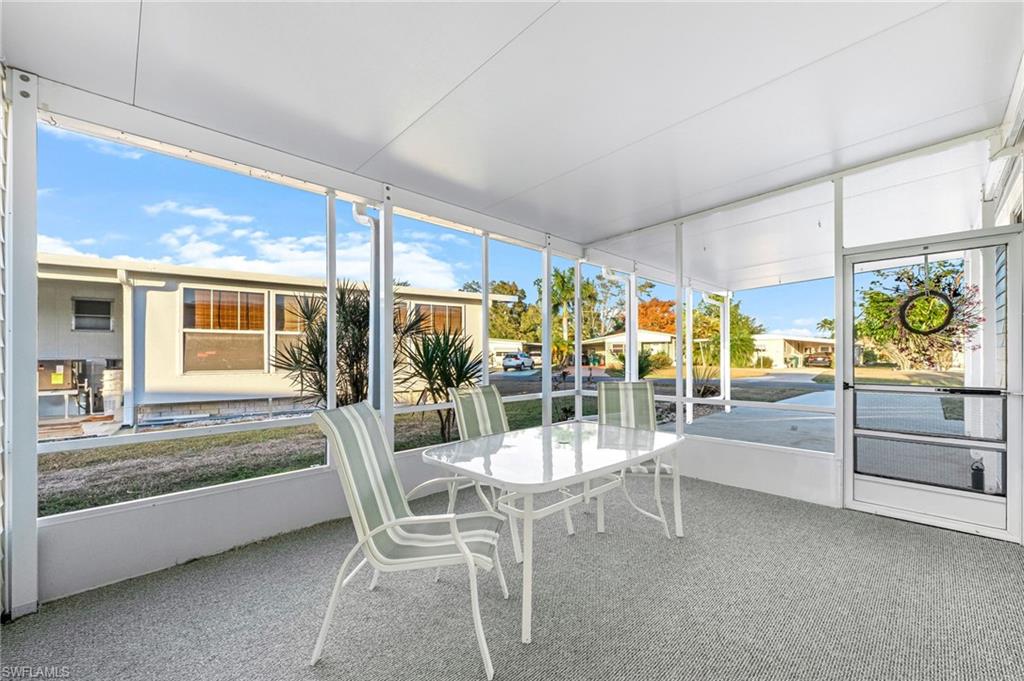 RIVIERA COLONY - Residential