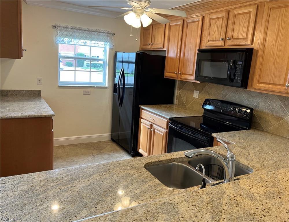 MYERLEE CIRCLE CONDO - Residential