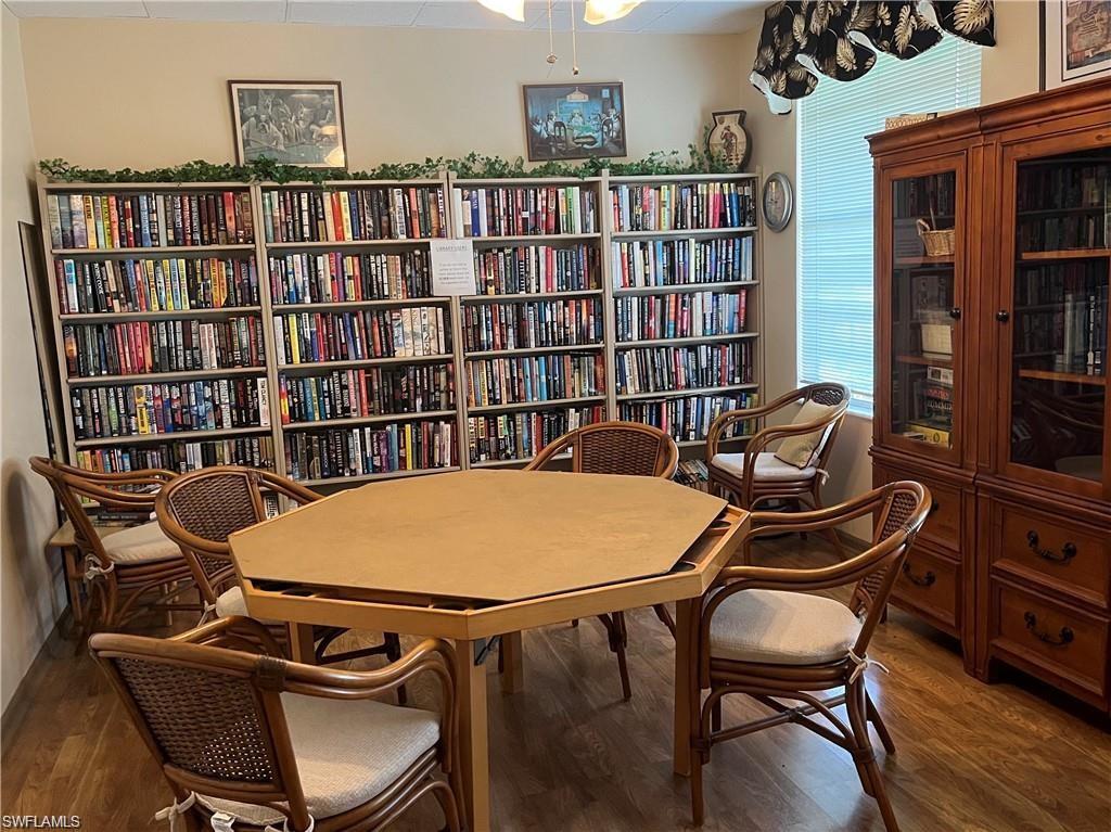 MYERLEE CIRCLE CONDO - Residential