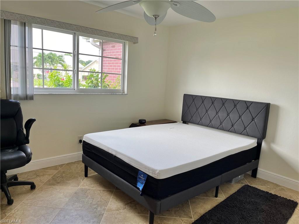 MYERLEE CIRCLE CONDO - Residential