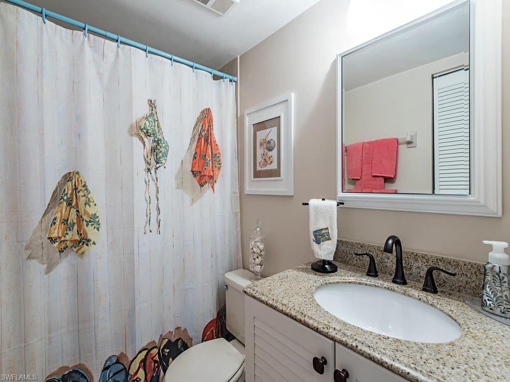 DEAUVILLE LAKE CLUB - Residential