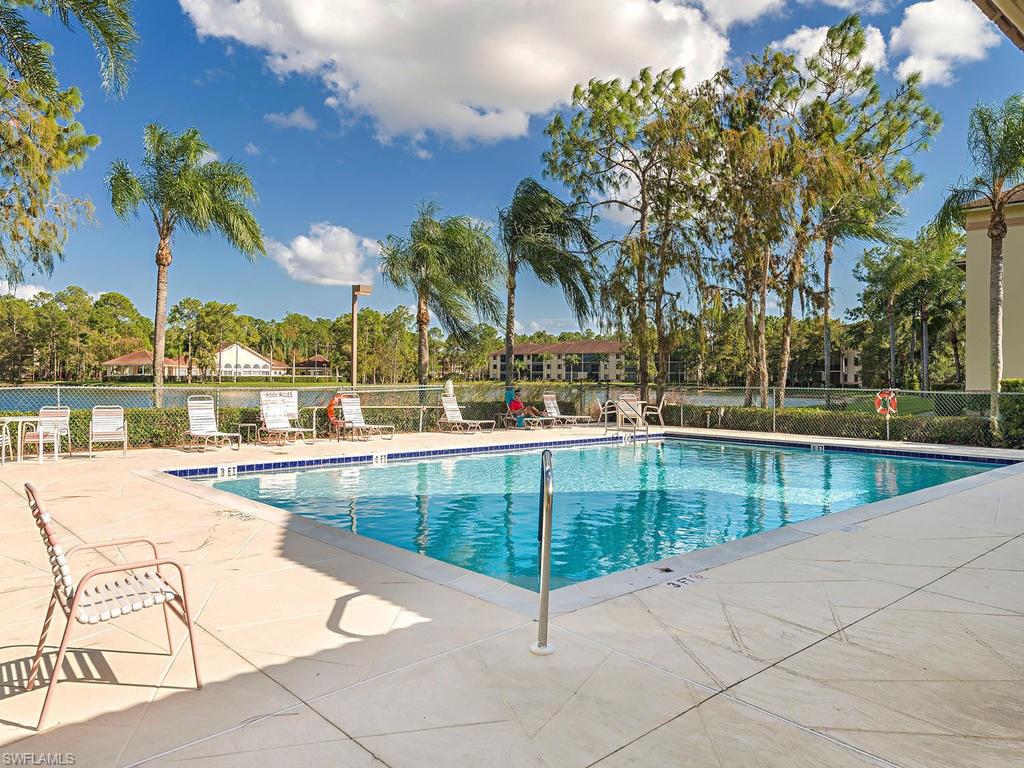 DEAUVILLE LAKE CLUB - Residential