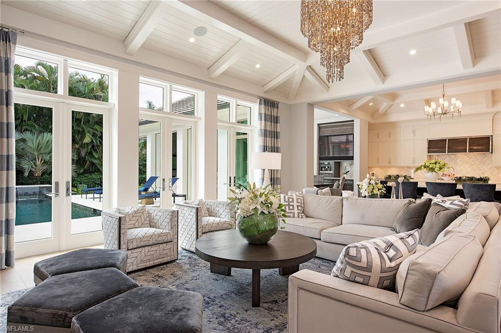 MOORINGS - Residential