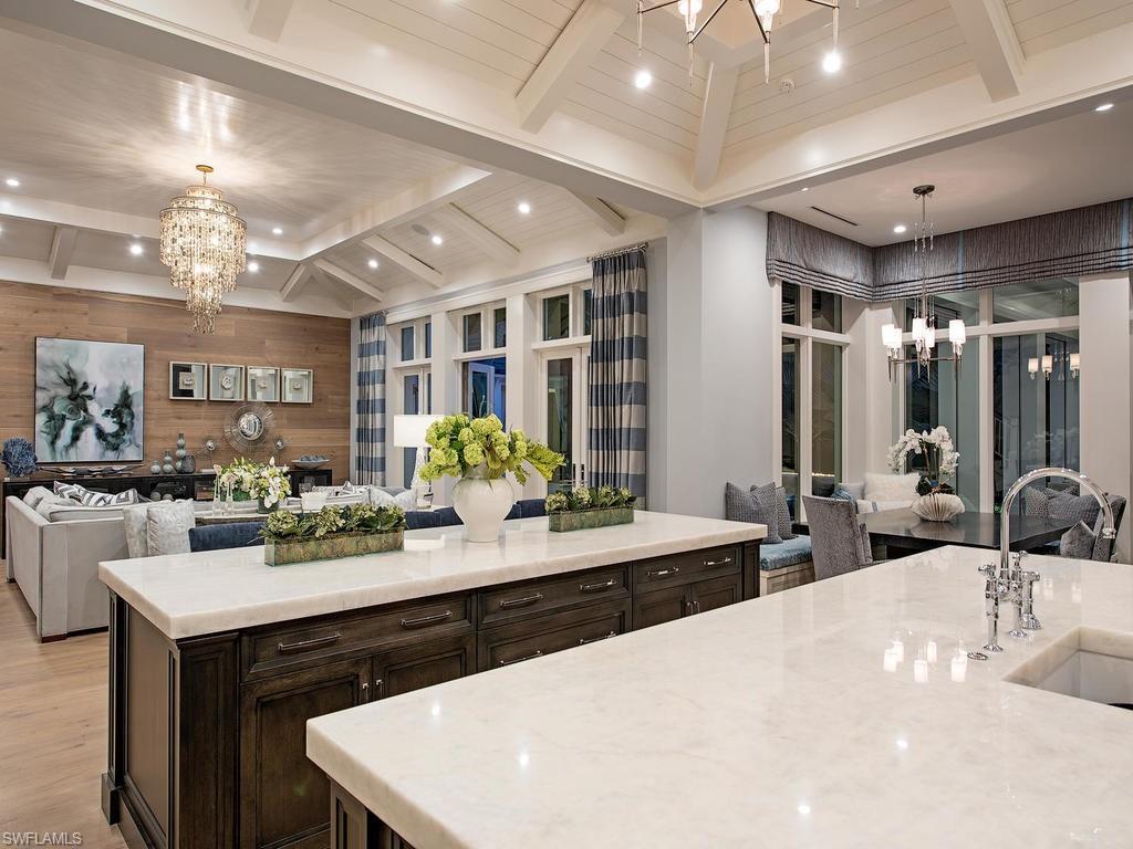 MOORINGS - Residential