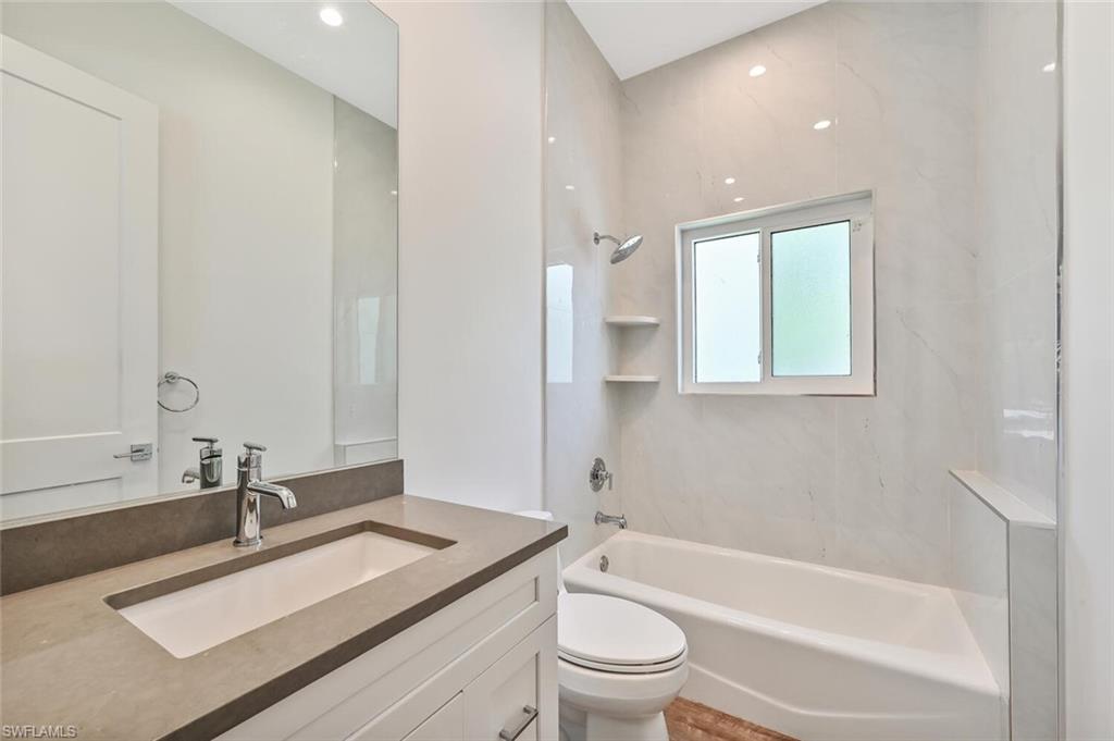 PARK SHORE - Residential Lease