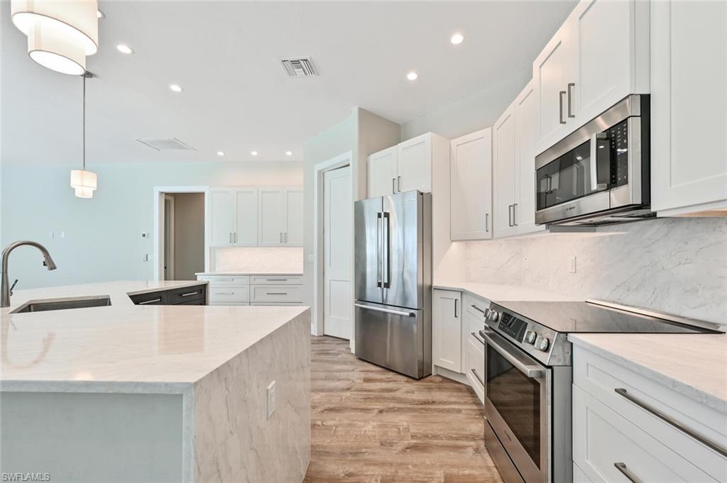 PARK SHORE - Residential Lease