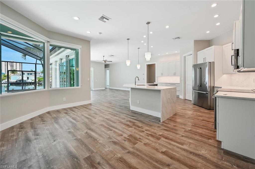 PARK SHORE - Residential Lease