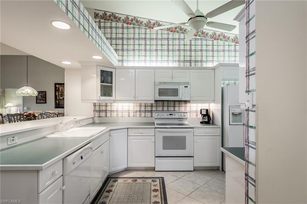 FALLING WATERS BEACH RESORT - Residential