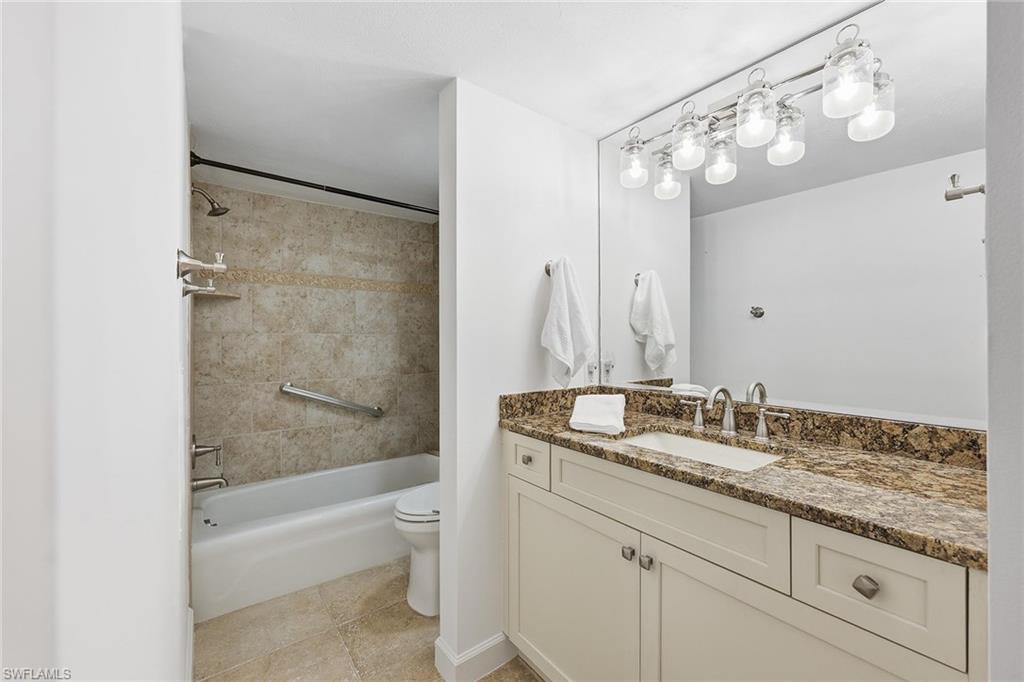 NAPLES CONTINENTAL - Residential