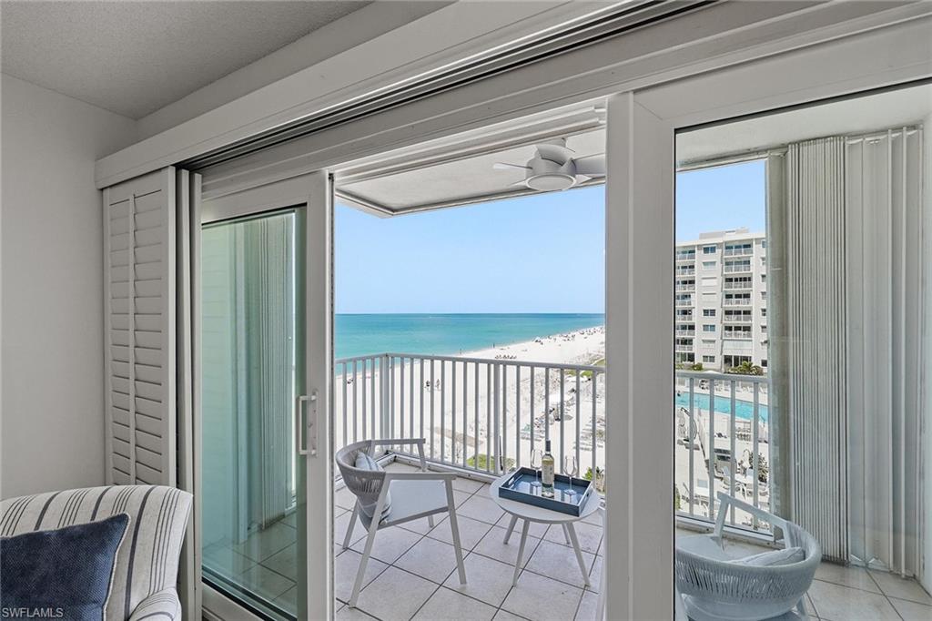 NAPLES CONTINENTAL - Residential