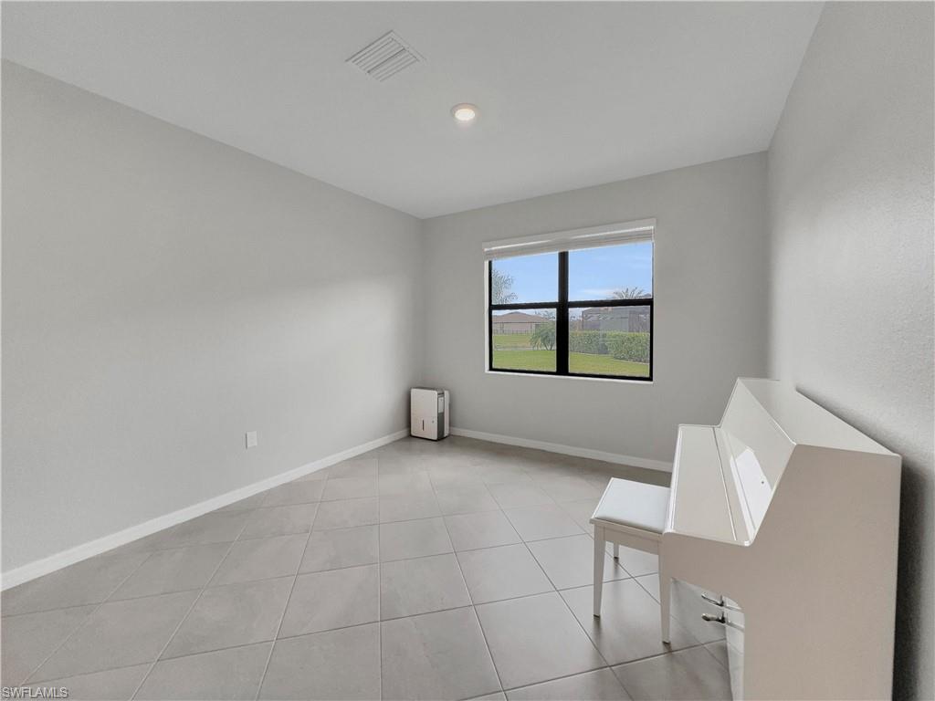 PORTICO - Residential