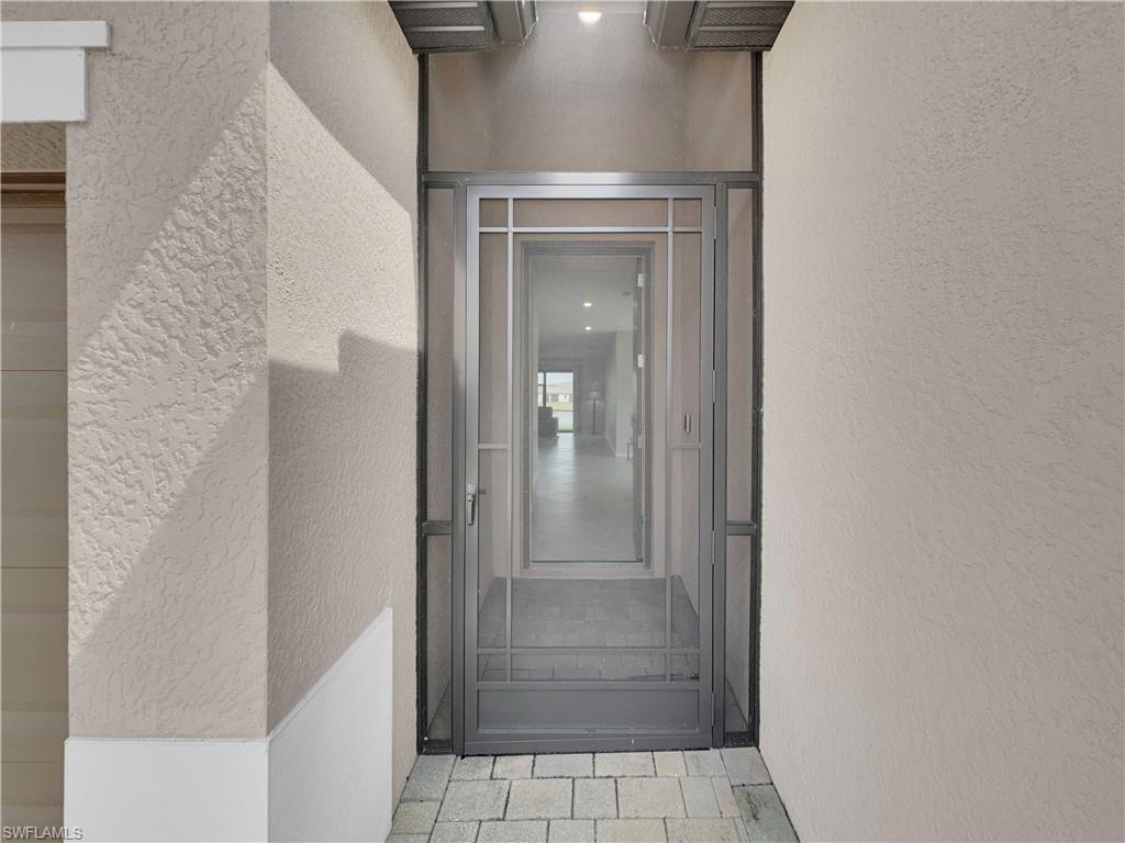 PORTICO - Residential