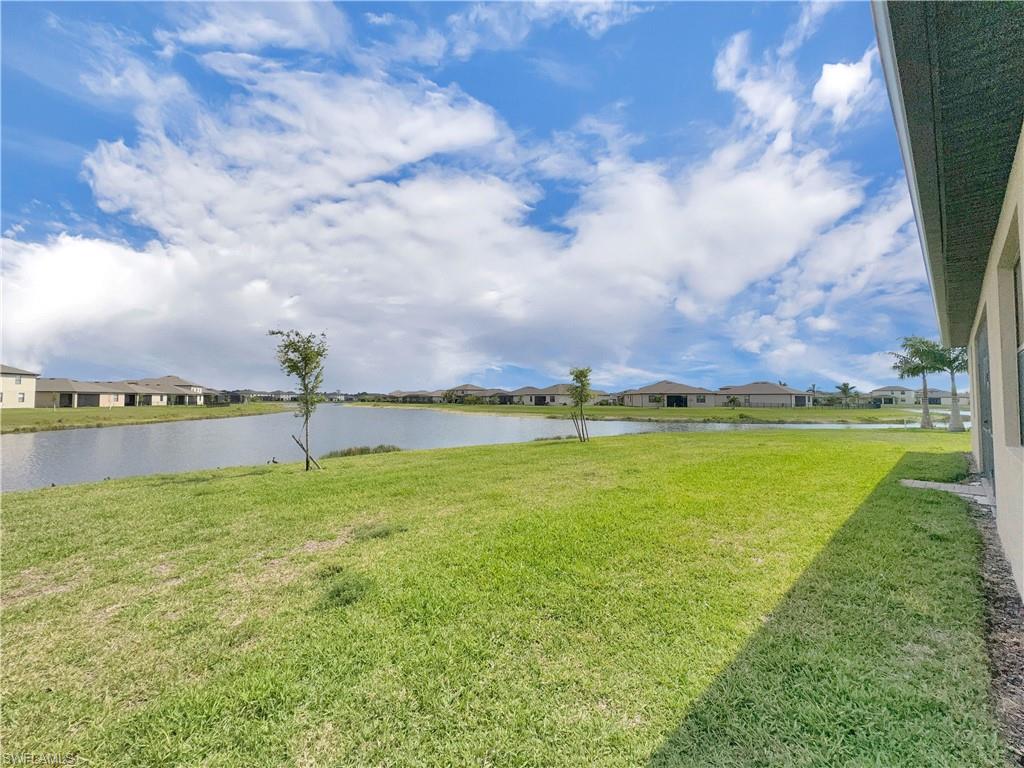 PORTICO - Residential