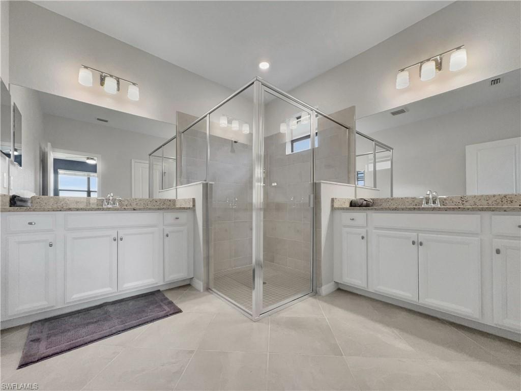 PORTICO - Residential