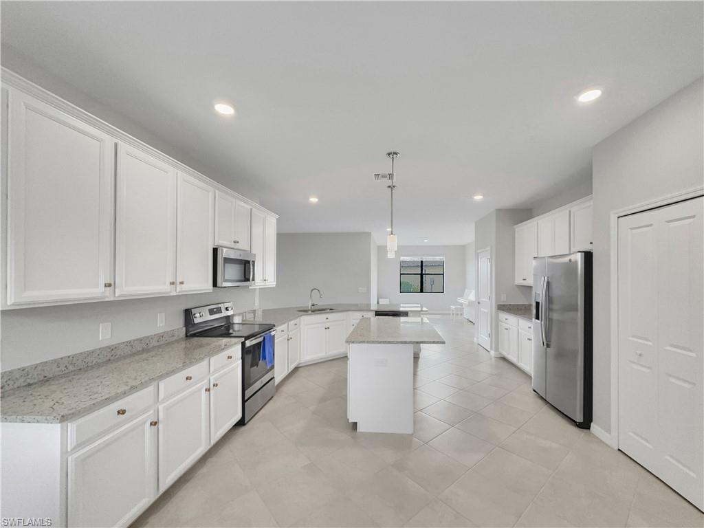 PORTICO - Residential