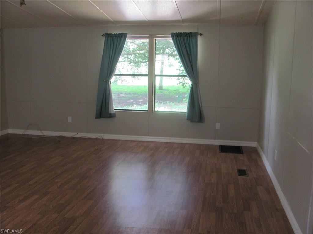 SUNCOAST ESTATE - Residential