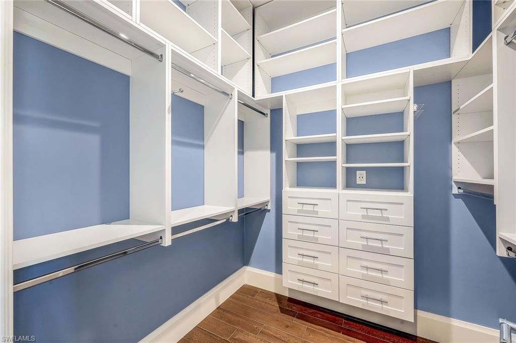 CONNERS - Residential