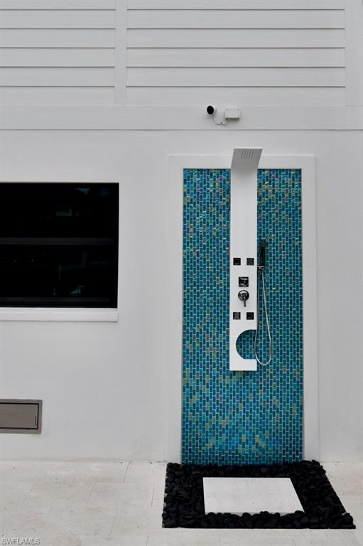 CONNERS - Residential