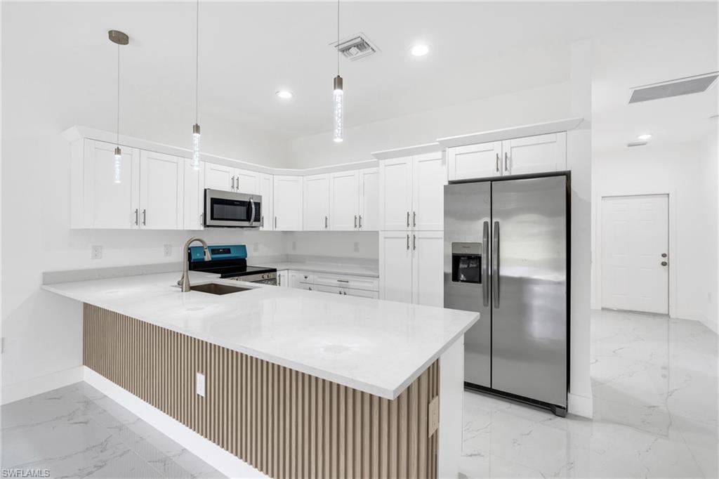 LEHIGH ACRES - Residential Lease