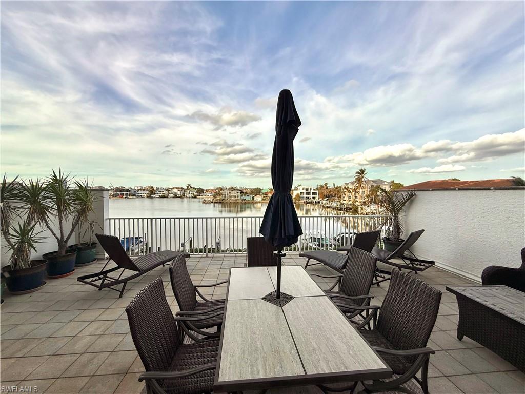 REGATTA - Residential Lease