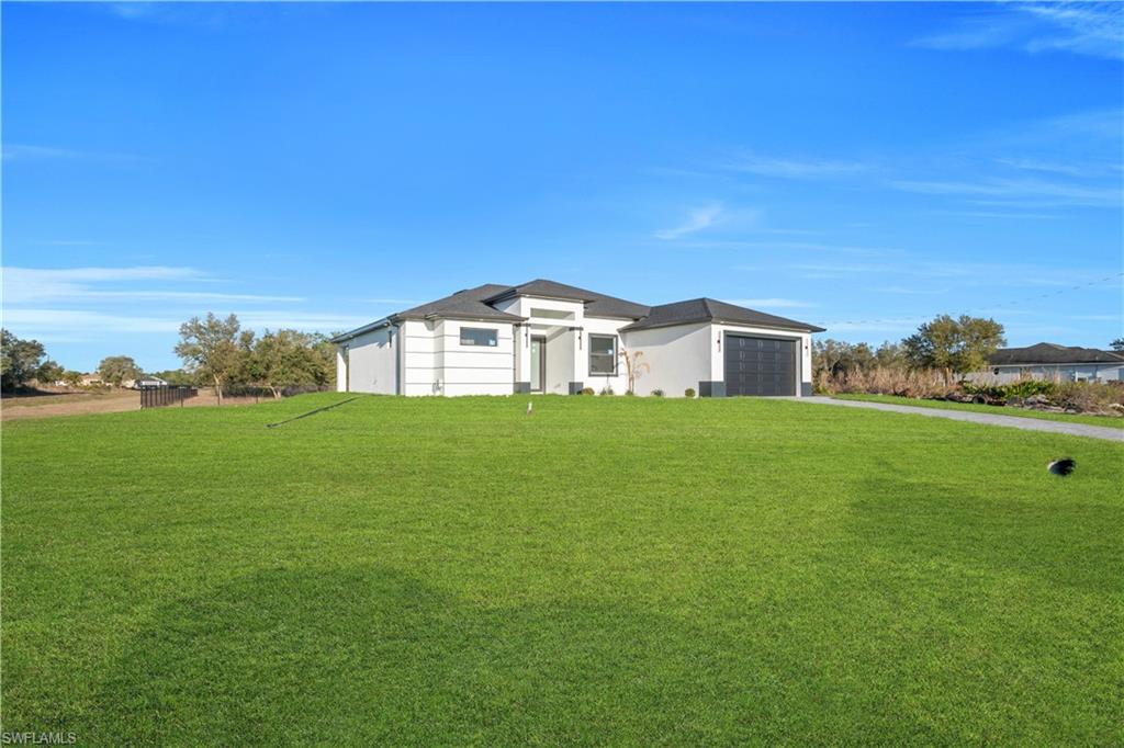 LEHIGH ACRES - Residential