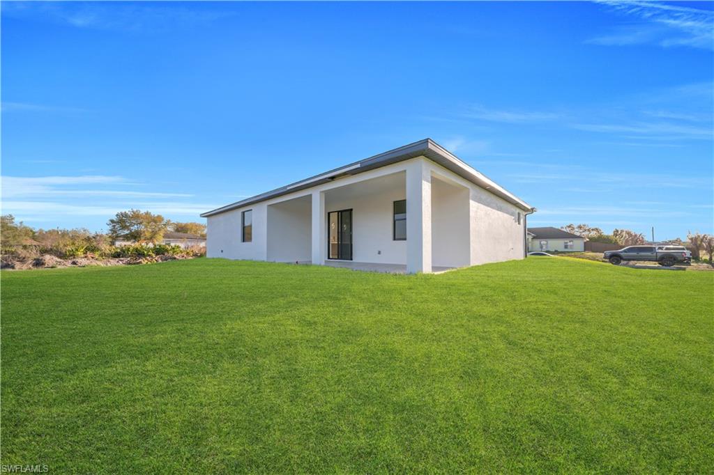 LEHIGH ACRES - Residential