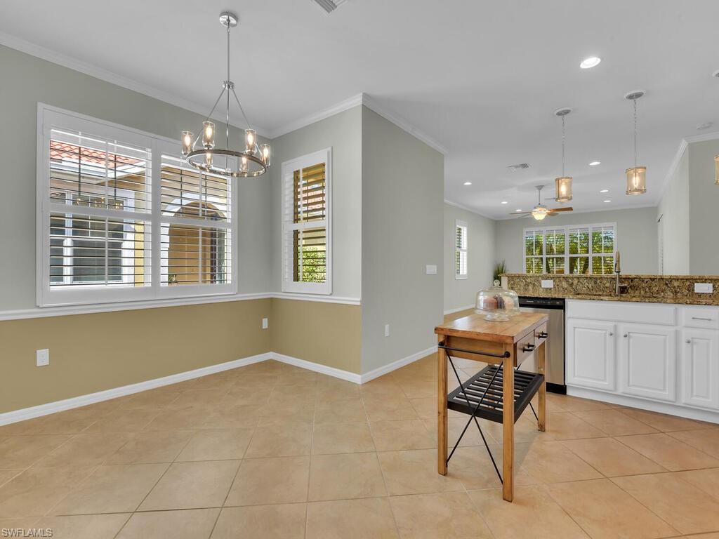 MANCHESTER SQUARE - Residential