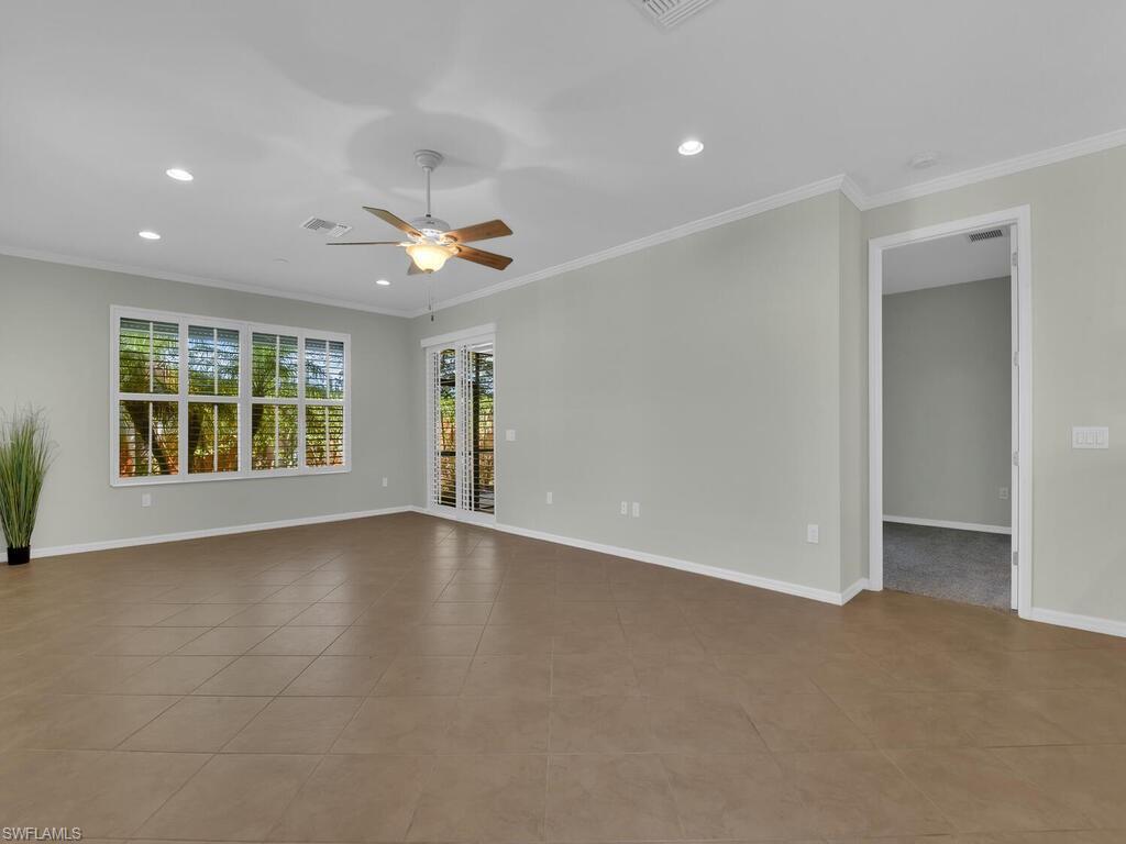 MANCHESTER SQUARE - Residential