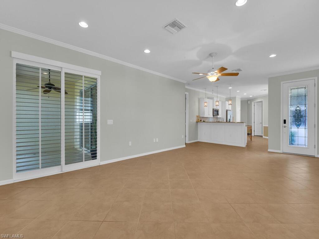 MANCHESTER SQUARE - Residential