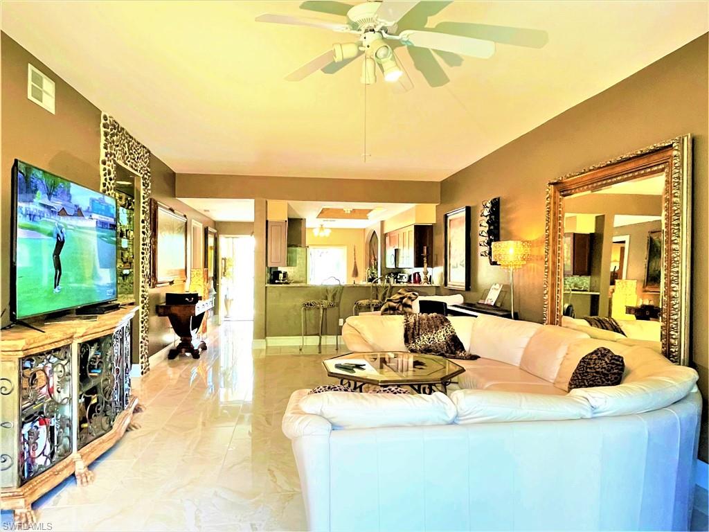 OLDE HICKORY GOLF & COUNTRY CLUB - Residential