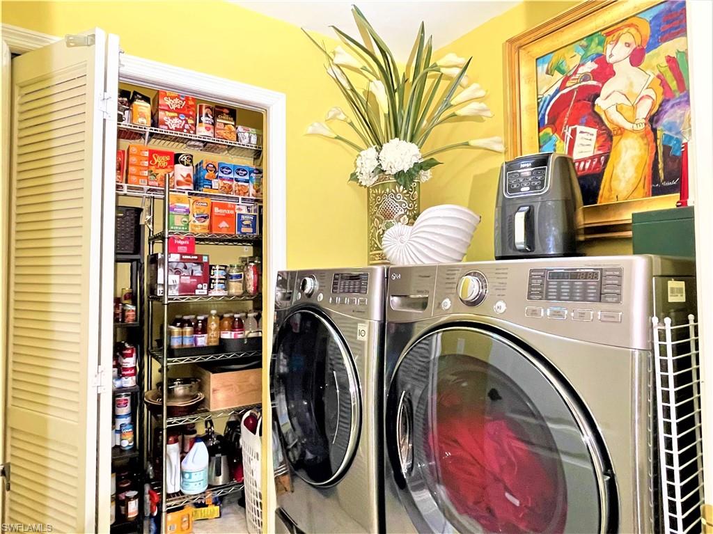 OLDE HICKORY GOLF & COUNTRY CLUB - Residential