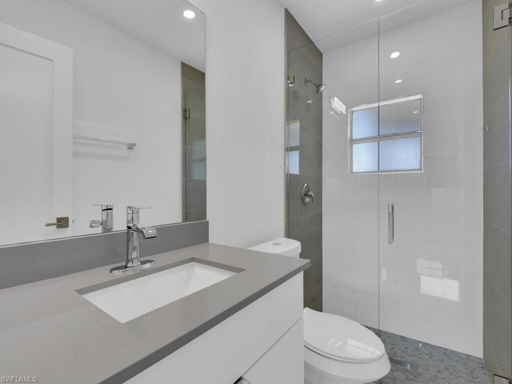 GOLDEN GATE CITY - Residential