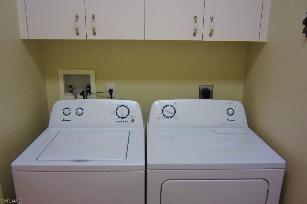 LAUREL OAKS - Residential