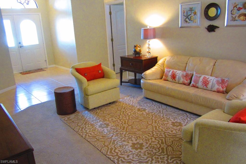 LAUREL OAKS - Residential