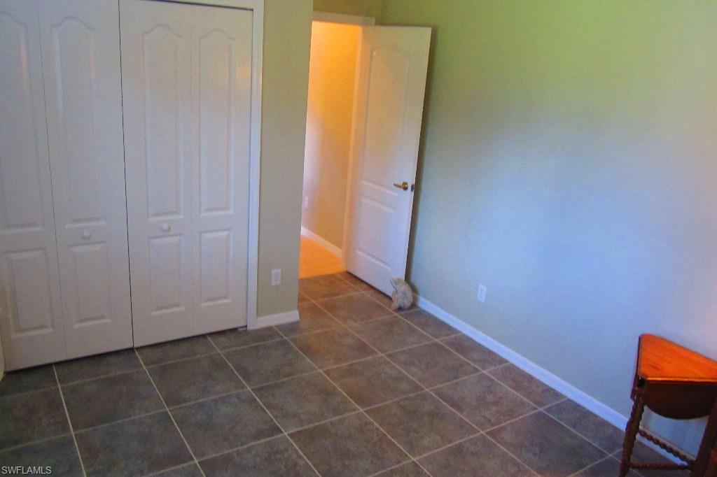 LAUREL OAKS - Residential