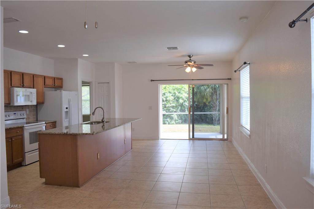 FORT MYERS SHORES - Residential