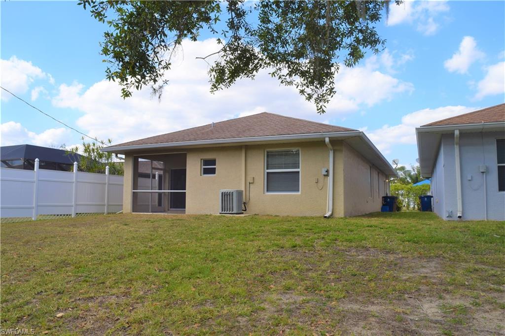 FORT MYERS SHORES - Residential