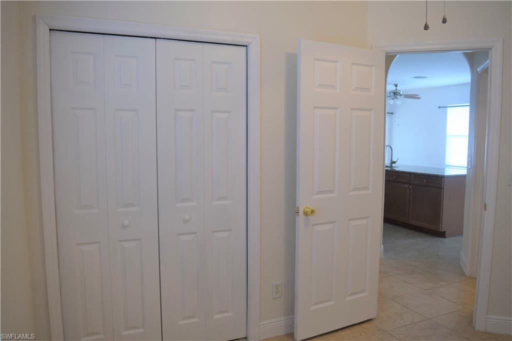 FORT MYERS SHORES - Residential