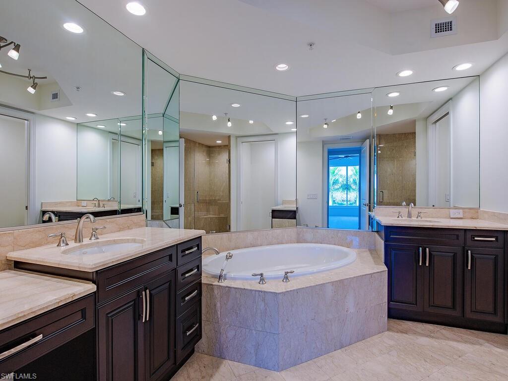 FLORENCIA - Residential