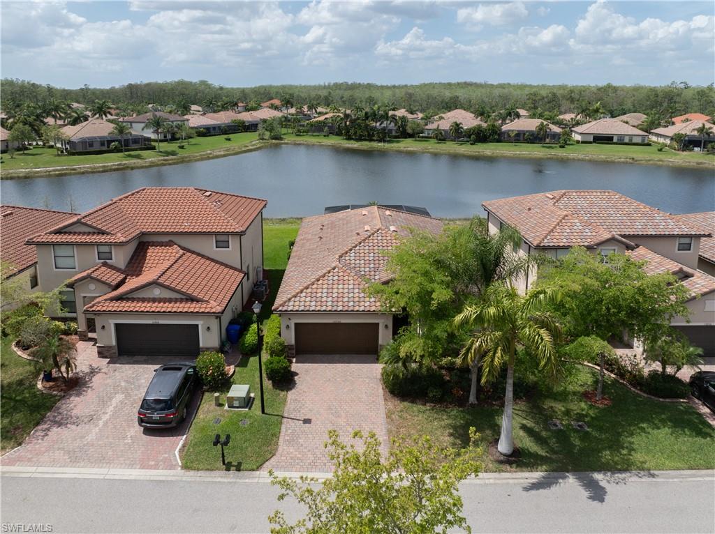 REFLECTION ISLES - Residential Lease