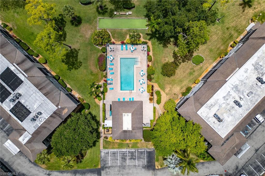 AUGUSTA COURT - Residential