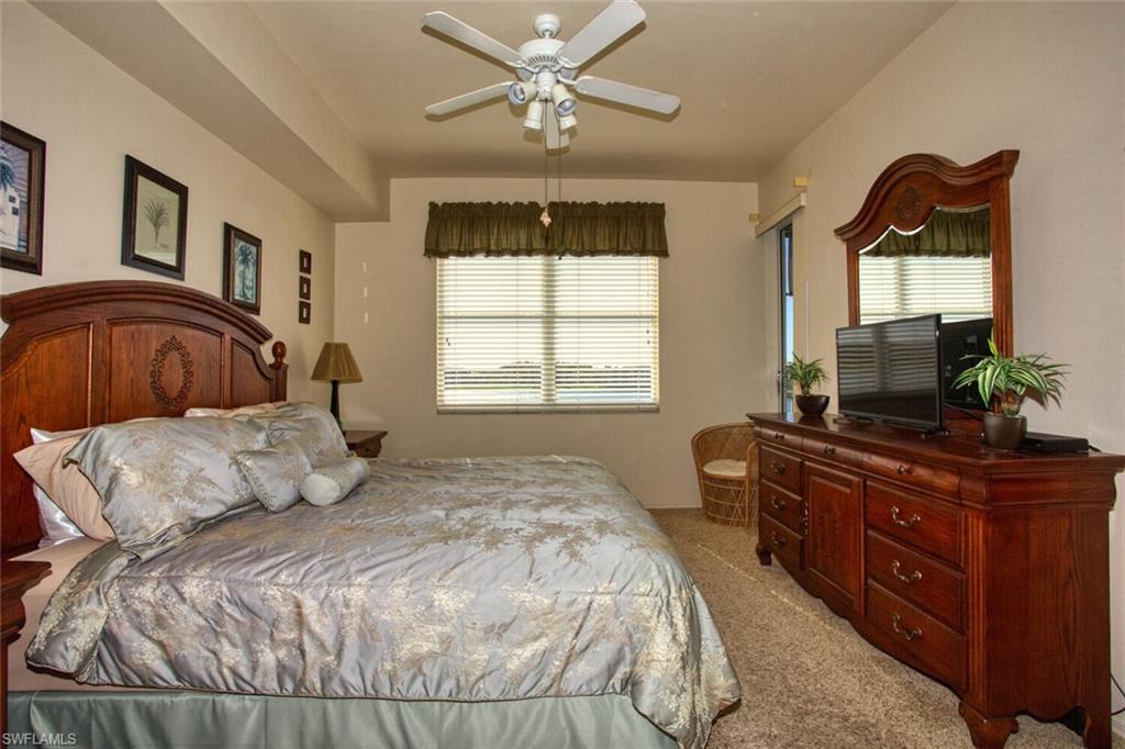 LAKESIDE GREEN - Residential