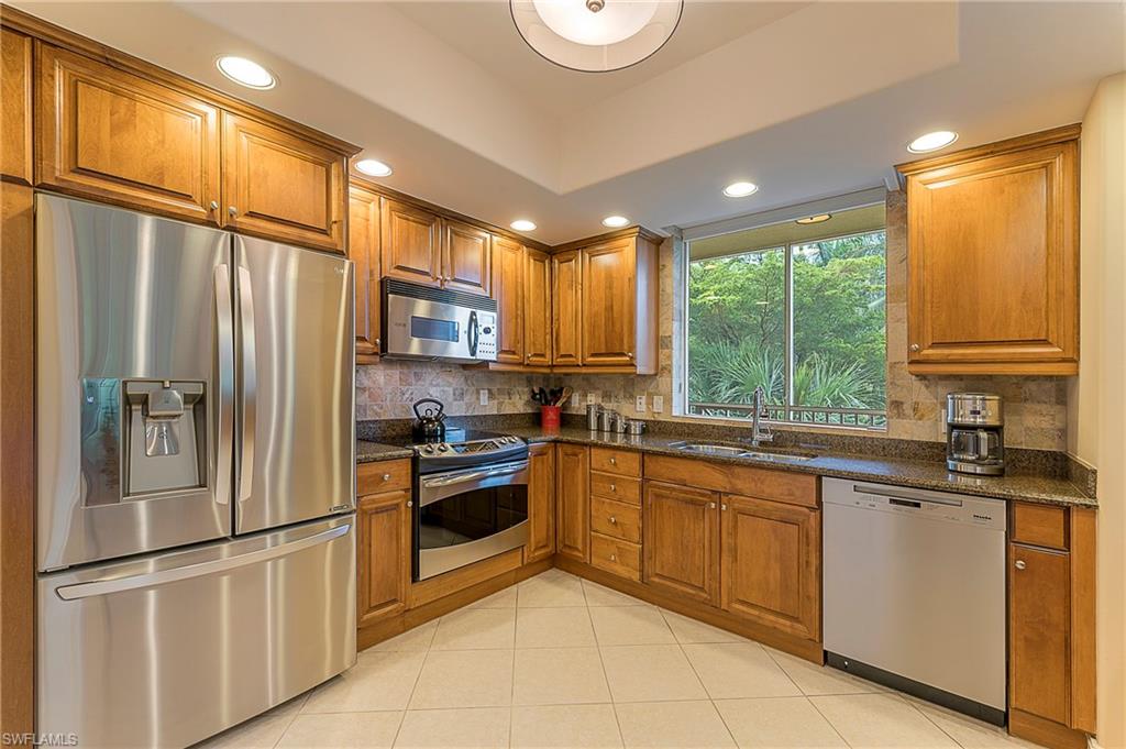 VENTANAS AT TIBURON - Residential