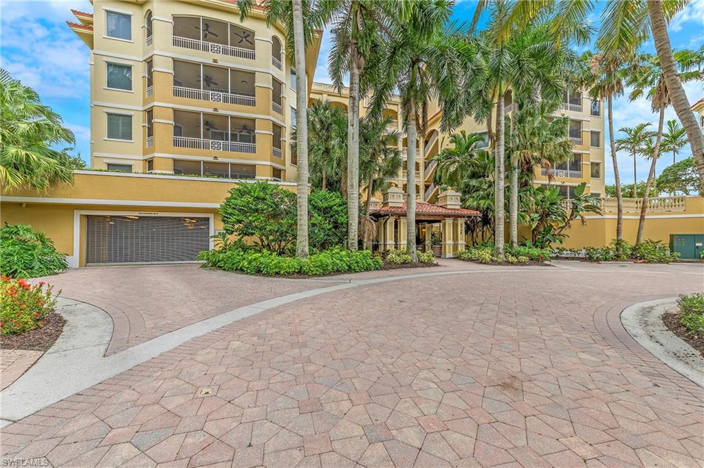 VENTANAS AT TIBURON - Residential