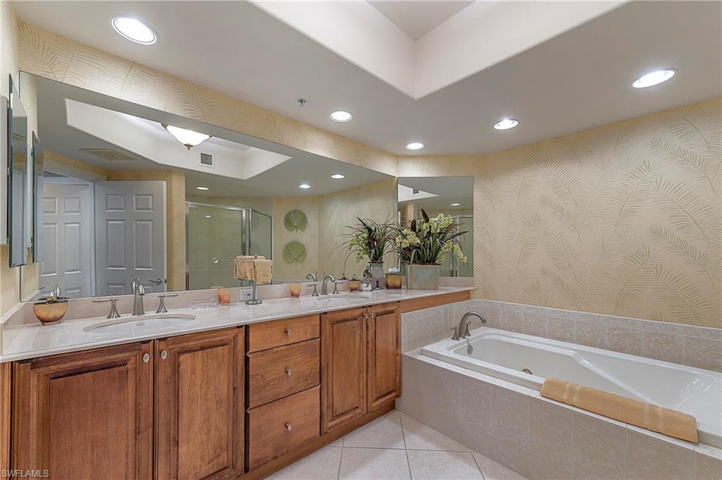 VENTANAS AT TIBURON - Residential