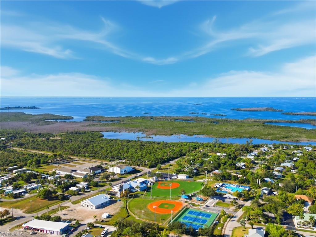 PINE ISLAND CENTER - Land