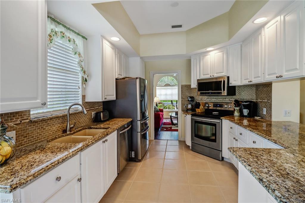 ISLAND WALK - Residential